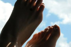 热门DIY：足部护理品新风尚，创意呵护你的每一步！